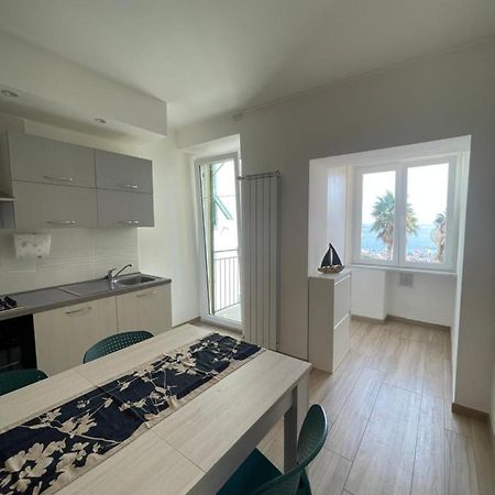 Casa A-Mare Apartment Varazze Bagian luar foto